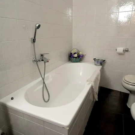 Casa Margherita 度假居 因佩里亚